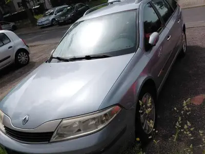 Gebraucht Renault Laguna GrandTour Initiale 120 PS (88 kW) 2001 Kombi