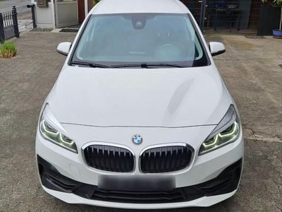 BMW 216