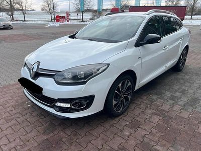 Gebraucht Renault Mégane GrandTour Bose Edition 131 PS (96 kW) 2015 Weiß Kombi