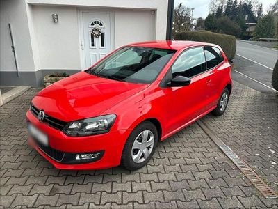 Second-hand VW Polo 60 CP (44 kW) 2011 Roșu Hatchback