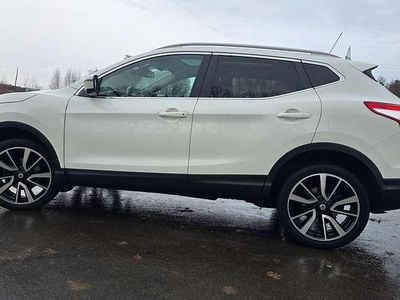 Gebraucht Nissan Qashqai Tekna 163 PS (119 kW) 2017 Weiß SUV