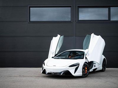 Gebraucht McLaren Artura 680 PS (500 kW) 2023 Weiß Coupé