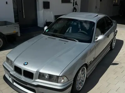 Gebraucht BMW 328 M Sport 193 PS (141 kW) 1996 Silber Coupé