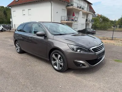 Gebraucht Peugeot 308 Allure 120 PS (88 kW) 2016 Kombi