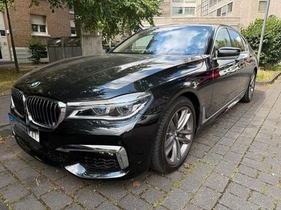 BMW 750