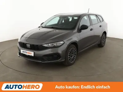 Usado Fiat Tipo Life 131 CV (96 kW) 2023 Gris Familiar