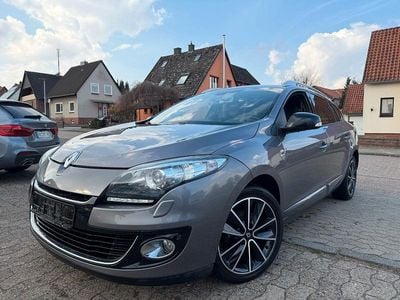 Gebraucht Renault Mégane GrandTour Bose Edition 131 PS (96 kW) 2013 Grau Kombi
