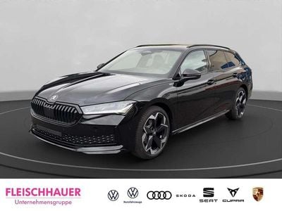 Neu Skoda Superb SportLine 193 PS (141 kW) 2025 Schwarz Kombi