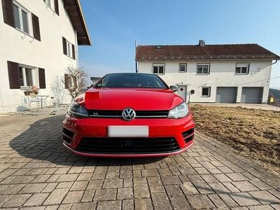 Gebraucht VW Golf VII R 300 PS (220 kW) 2016 Rot Limousine