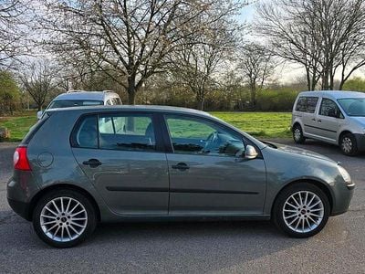 Gebraucht VW Golf V 101 PS (74 kW) 2005 Grün Kleinwagen