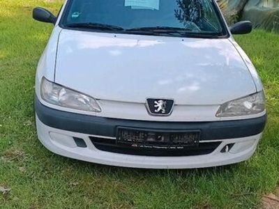 Peugeot 306