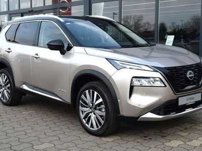 Champagner silber metallic Gebraucht 2025 Nissan X-Trail Tekna SUV | 46.290 €
