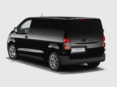 Neu Fiat Scudo 177 PS (130 kW) 2025 Cinemaschwarz metallic cinemaschwarz metallic Van