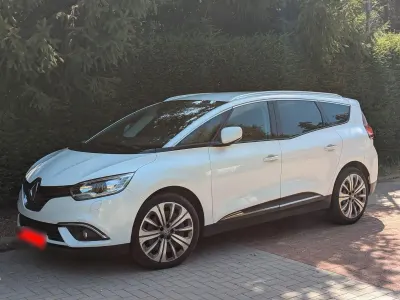 Gebraucht Renault Grand Scénic IV Zen 140 PS (102 kW) 2020 Weiß Van / Kleinbus