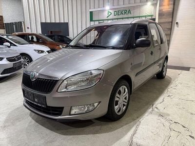 Gebraucht Skoda Roomster Plus Edition 86 PS (63 kW) 2012 Beige Van / Kleinbus
