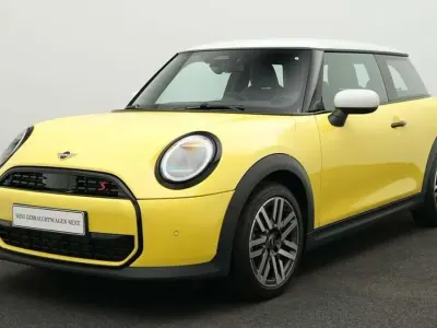 Gebraucht Mini Cooper S Classic 204 PS (150 kW) 2025 Gelb Kleinwagen