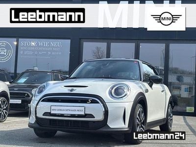 Gebraucht Mini Cooper SE Classic 135 kW (184 PS) 2023 Weiß Kleinwagen
