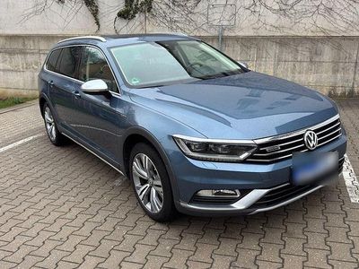 Gebraucht VW Passat Alltrack 239 PS (175 kW) 2016 Blau Kombi