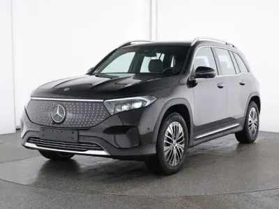 Gebraucht Mercedes EQB300 Advanced Plus 167 kW (228 PS) 2025 Lack kosmosschwarz SUV