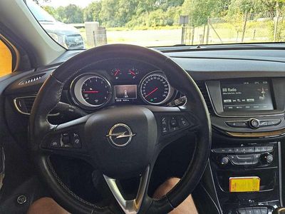 Gebraucht Opel Astra 150 PS (110 kW) 2018 Rot Kombi