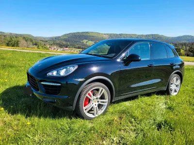 Usata Porsche Cayenne Turbo 500 CV (367 kW) 2010 Nero SUV