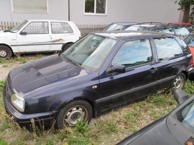 Gebraucht VW Golf III 75 PS (55 kW) 1996 Violett metallic Limousine