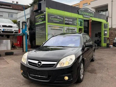 Gebraucht Opel Signum Edition 140 PS (102 kW) 2006 Schwarz Kleinwagen