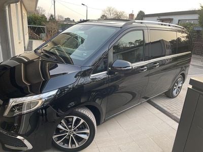 Gebraucht Mercedes V300 Avantgarde 239 PS (175 kW) 2019 Schwarz Van / Kleinbus