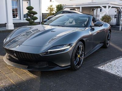 Gebraucht Ferrari Roma 620 PS (456 kW) 2025 Grau Cabrio