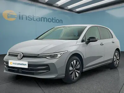 Gebraucht VW Golf VIII 150 PS (110 kW) 2025 Grau Kleinwagen