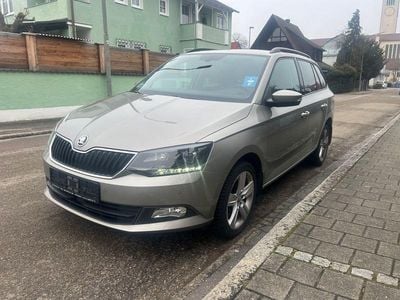 Gebraucht Skoda Fabia 90 PS (66 kW) 2015 Beige Kleinwagen