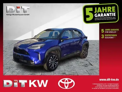 Neu Toyota Yaris Lounge 131 PS (96 kW) 2026 Juniper blue metallic Kleinwagen