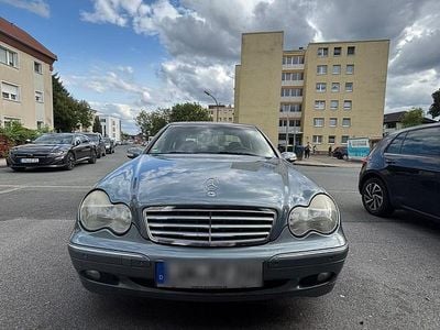 Mercedes C270