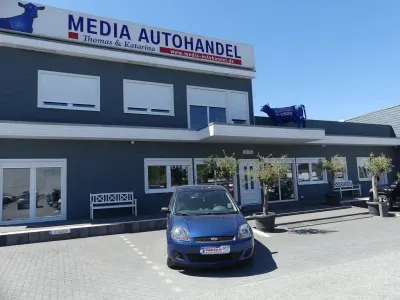 Gebraucht Ford Fiesta Style 80 PS (58 kW) 2008 Blau Kleinwagen