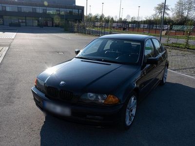 Gebraucht BMW 323 170 PS (125 kW) 1999 Schwarz Limousine