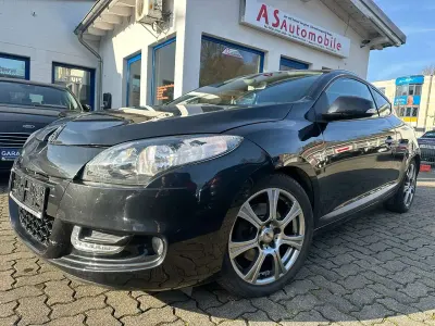 Gebraucht Renault Mégane Coupé Dynamique 179 PS (131 kW) 2009 Perlmuttschwarz Coupé