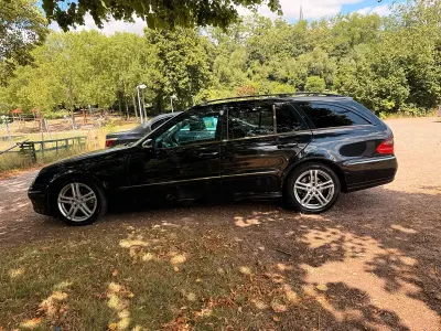Gebraucht Mercedes E280 Avantgarde 190 PS (139 kW) 2006 Schwarz Kombi