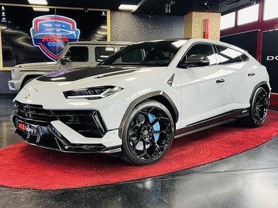 Kreide Gebraucht 2024 Lamborghini Urus SUV | 319.900 € (Teuer)