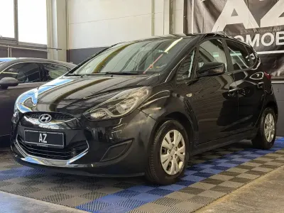 Gebraucht Hyundai ix20 Edition 116 PS (85 kW) 2013 Schwarz Kleinwagen
