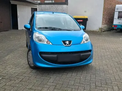 Gebraucht Peugeot 107 68 PS (50 kW) 2006 Blau Kleinwagen