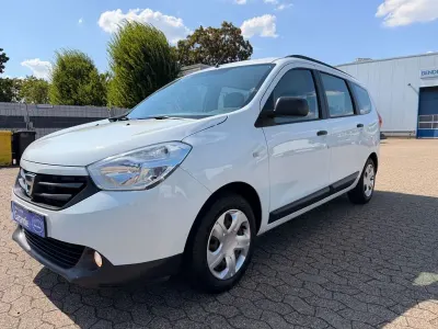 Gebraucht Dacia Lodgy Ambiance 102 PS (75 kW) 2016 Weiß Van / Kleinbus