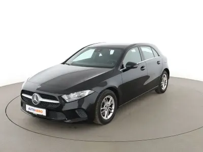 Gebraucht Mercedes A180 116 PS (85 kW) 2019 Schwarz Limousine