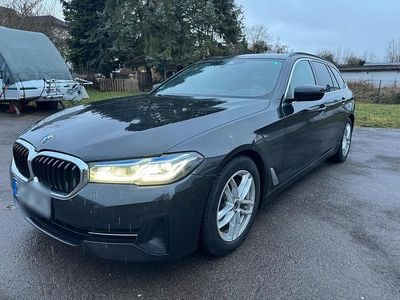 Gebraucht BMW 530 M Sport 286 PS (210 kW) 2020 Grau Kombi