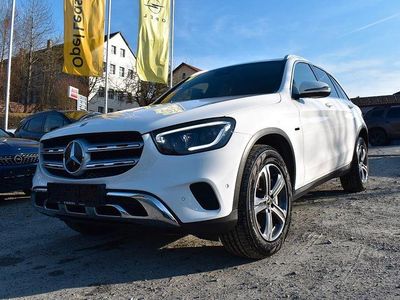 Gebraucht Mercedes GLC300e 306 PS (225 kW) 2021 Polarweiss (metallic) SUV