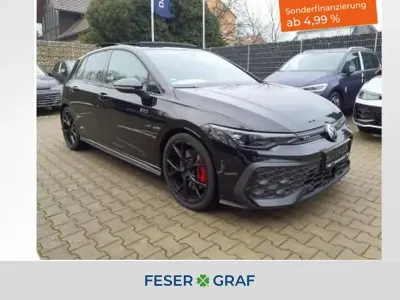 Second-hand VW Golf VIII GTI 265 CP (194 kW) 2024 Negru Berlinǎ
