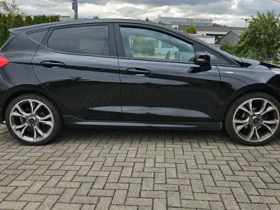 Gebraucht Ford Fiesta ST-Line 125 PS (91 kW) 2018 Schwarz Kleinwagen