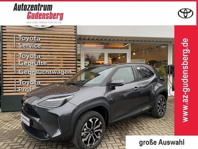 Neu Toyota Yaris Cross 131 PS (96 kW) 2025 Grau SUV