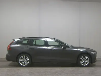 Usata Volvo V60 Plus 197 CV (144 kW) 2023 Grigio Station wagon