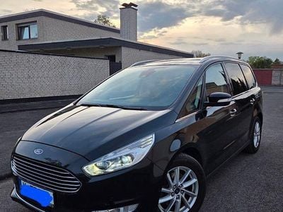 Gebraucht Ford Galaxy Titanium 179 PS (131 kW) 2016 Schwarz Van / Kleinbus