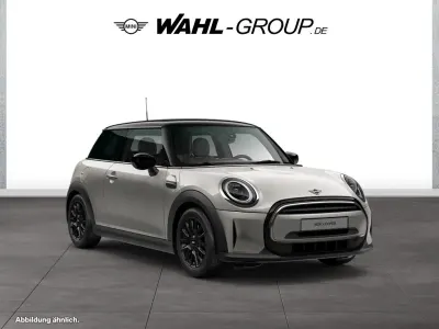 Gebraucht Mini Cooper Classic 136 PS (100 kW) 2024 Grau Kleinwagen